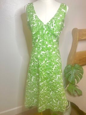 Boden Fit and Flare Green Floral Cotton V-Neck Sleeveless Dress Size 14R